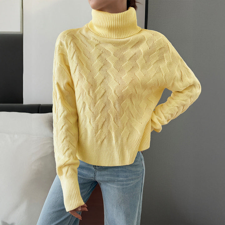 Alice | Effortless Oversized Cable Knit Turtleneck Sweater