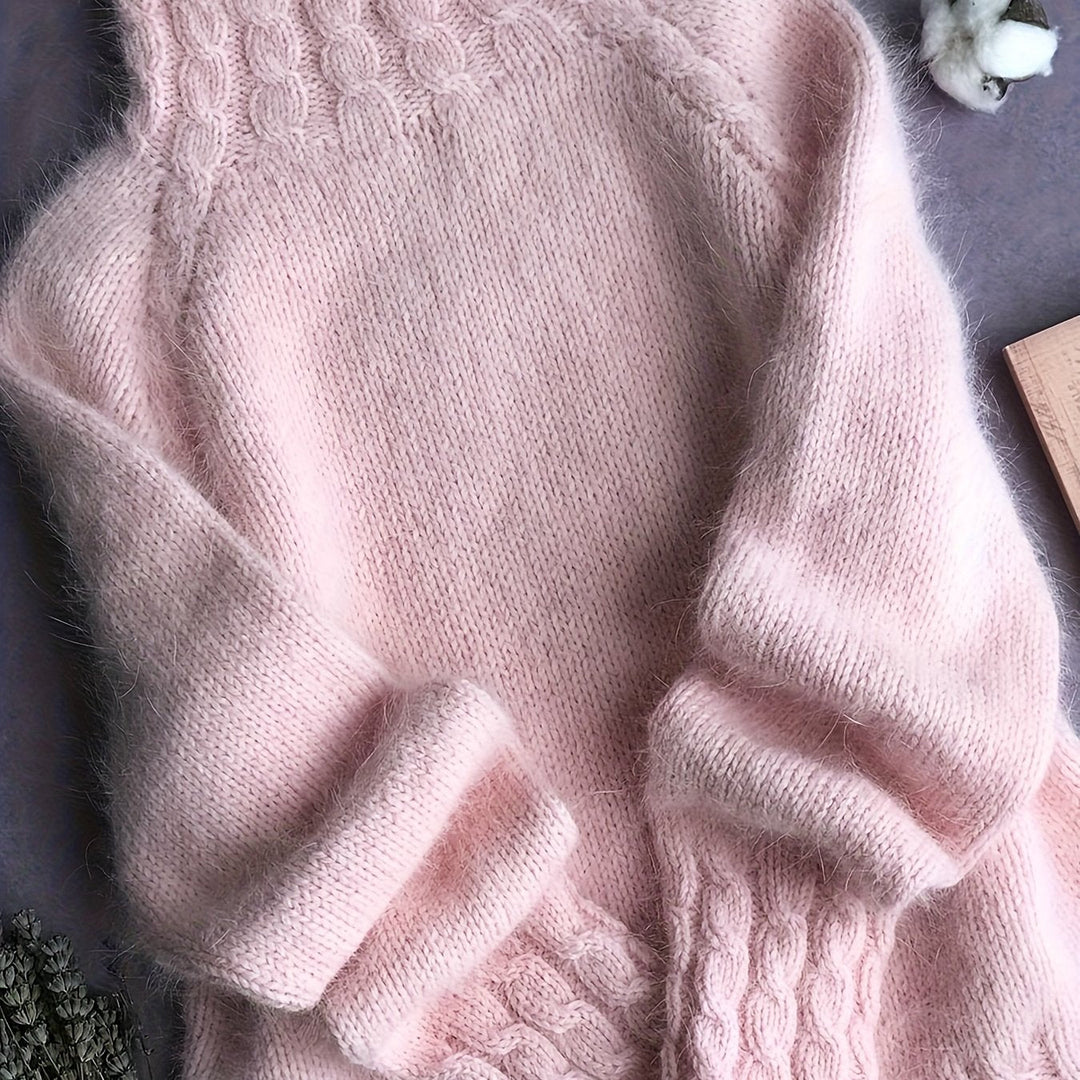Amy | Classic Oversized Cable Knit Turtleneck Sweater