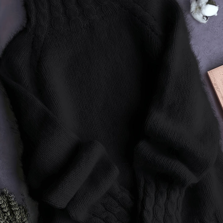 Amy | Classic Oversized Cable Knit Turtleneck Sweater