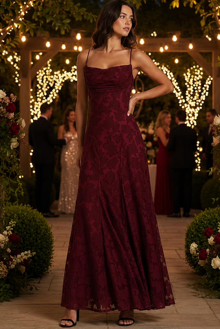Ann | Effortless Lace Maxi Holiday Dress