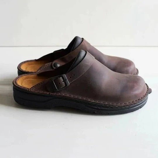 Anthony | Cozy Buckle Strap Clog Slippers
