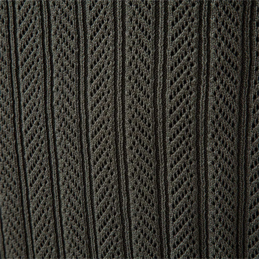 Benjamin | Refined Quarter-Zip Cable Knit Sweater