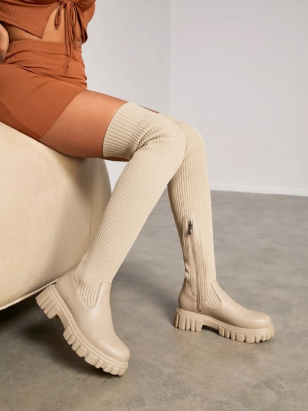 Betty | Timeless Ribbed Knit Thigh High Boots