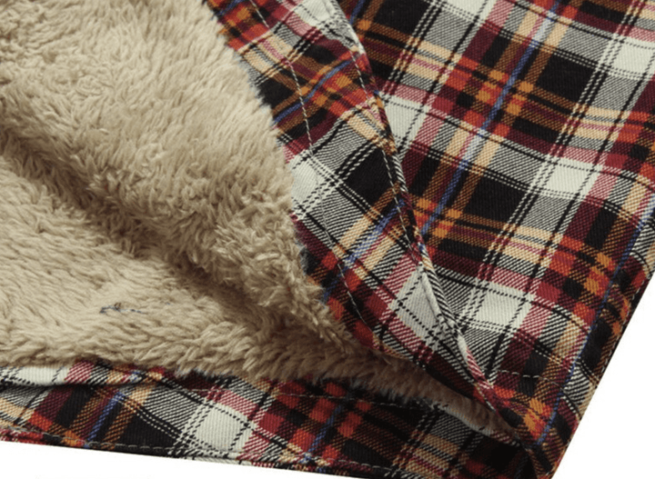 Bruce | Elegant Sherpa-Lined Plaid Flannel Jacket