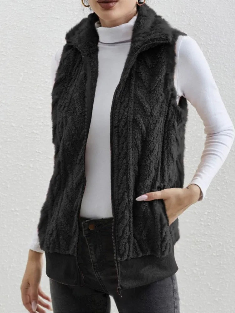 Catherine | Elegant Plush Cable-Knit Sweater Vest