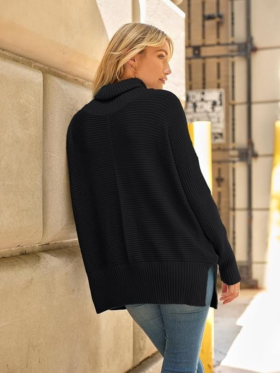 Cheryl | Classic Oversized Turtleneck Sweater with Side Slits