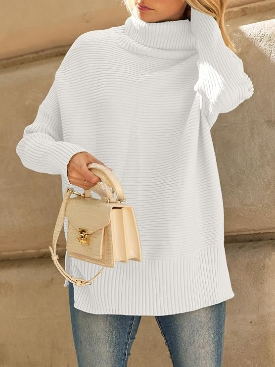 Cheryl | Classic Oversized Turtleneck Sweater with Side Slits