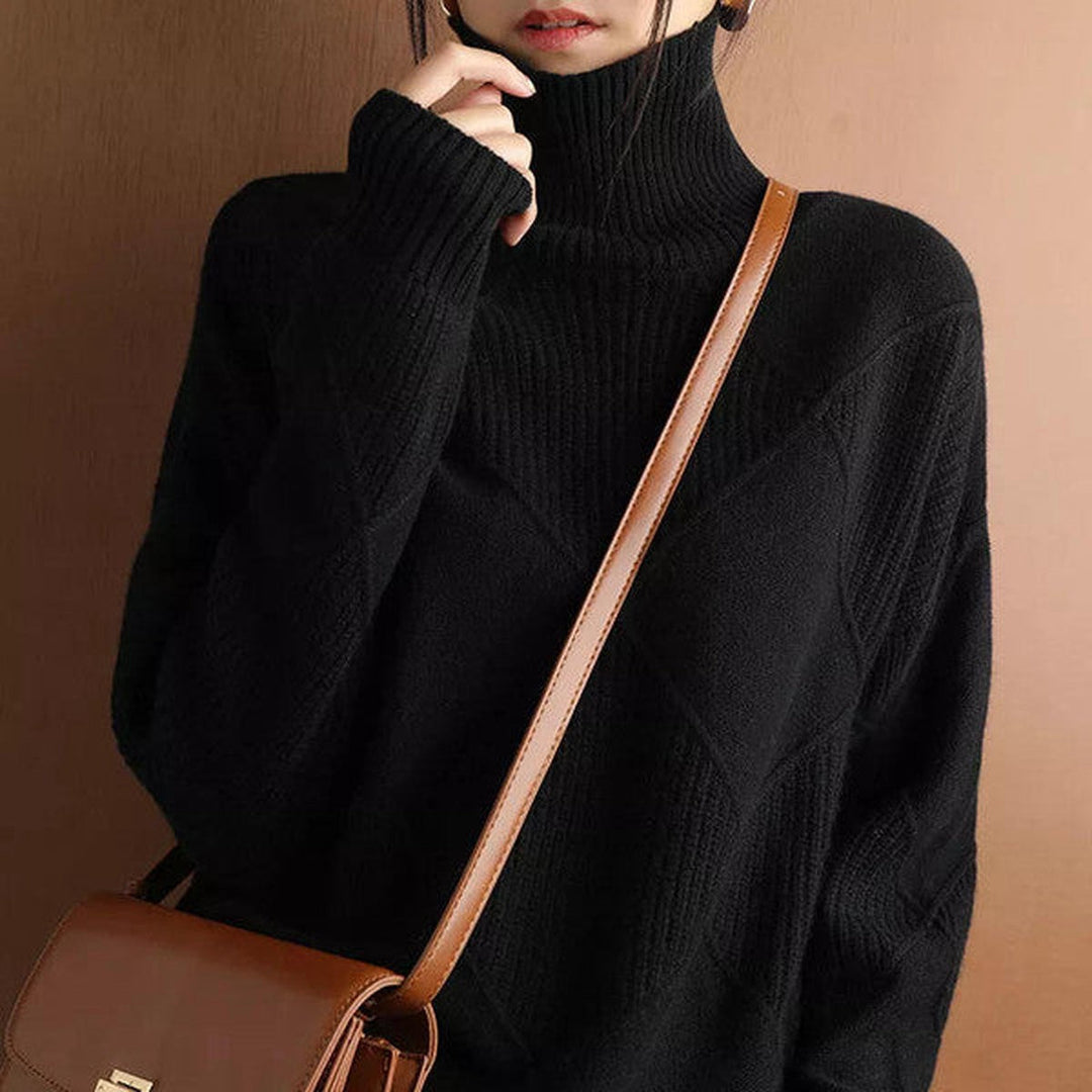 Cynthia | Relaxed Ribbed Turtleneck Sweater with Argyle Knit Detail