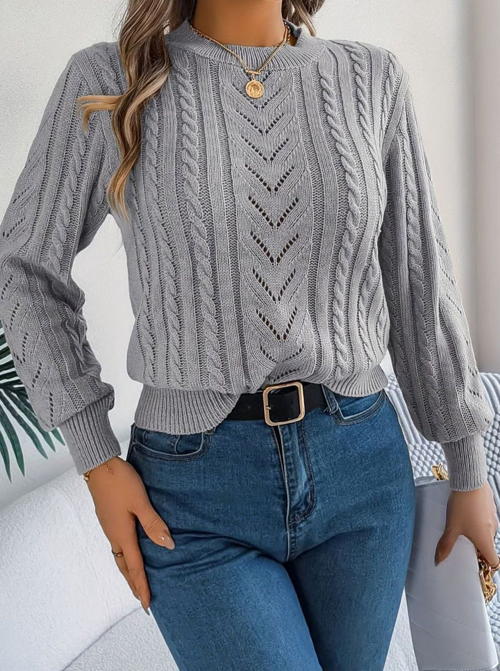 Danielle | Classic Cable-Knit Crew Neck Long Sleeve Sweater