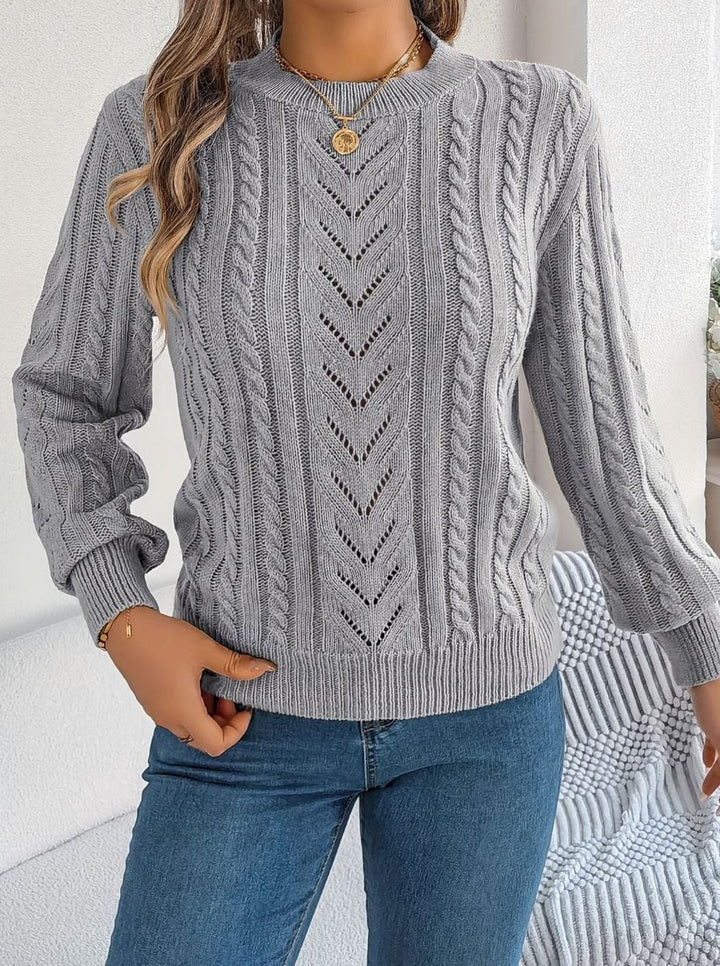 Danielle | Classic Cable-Knit Crew Neck Long Sleeve Sweater