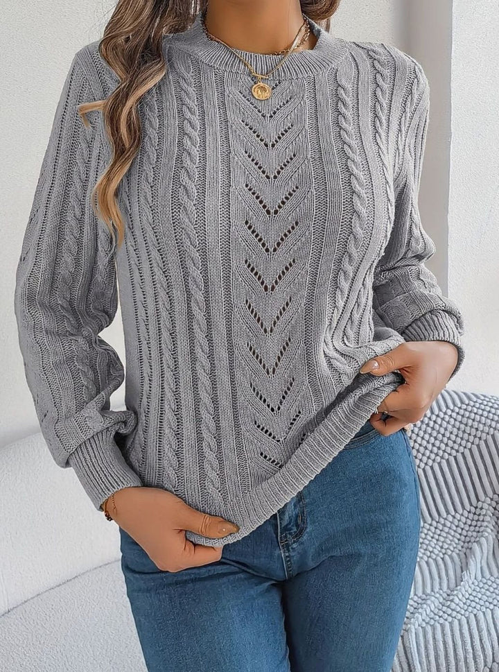 Danielle | Classic Cable-Knit Crew Neck Long Sleeve Sweater