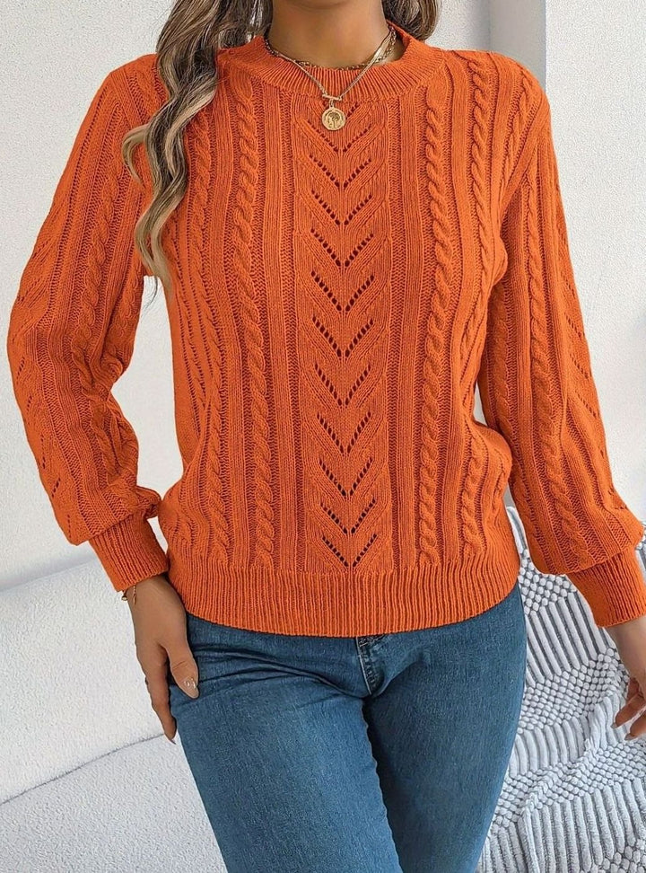 Danielle | Classic Cable-Knit Crew Neck Long Sleeve Sweater