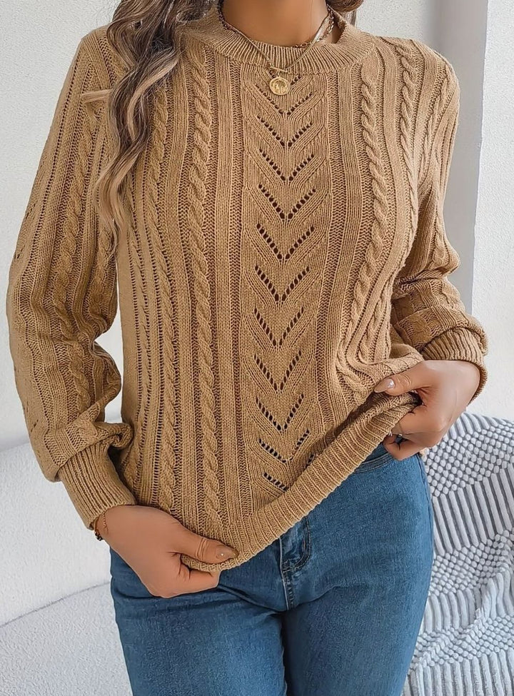 Danielle | Classic Cable-Knit Crew Neck Long Sleeve Sweater