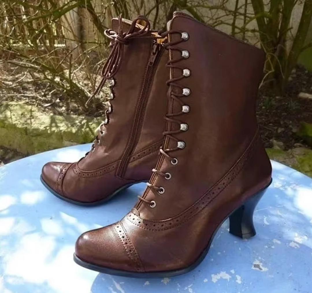 Donna | Cozy Victorian Lace-Up Heeled Ankle Boots