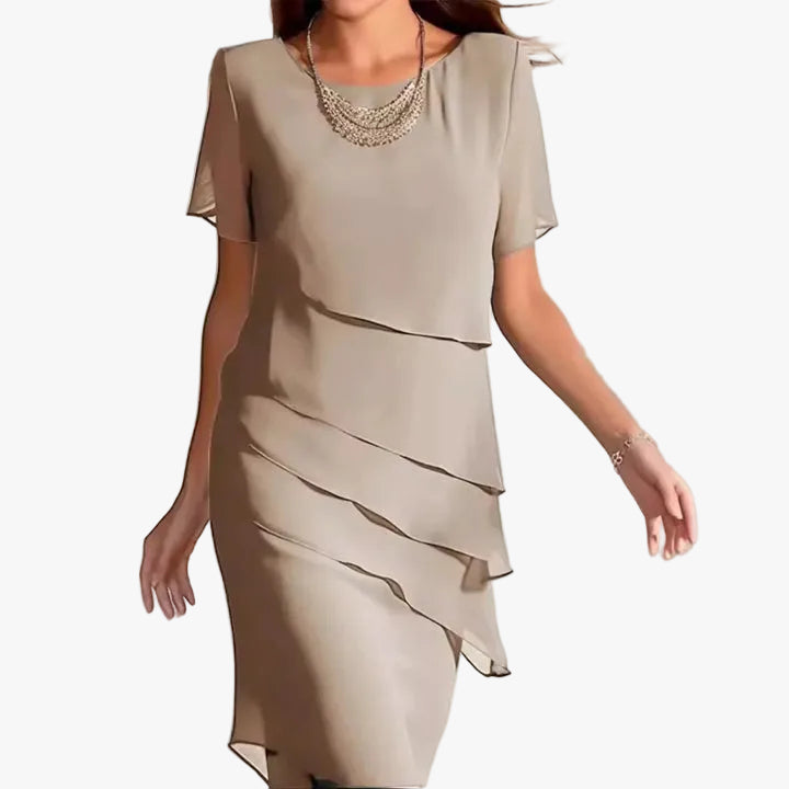 Donna | Effortless Tiered Winter Wedding Guest Midi Dress