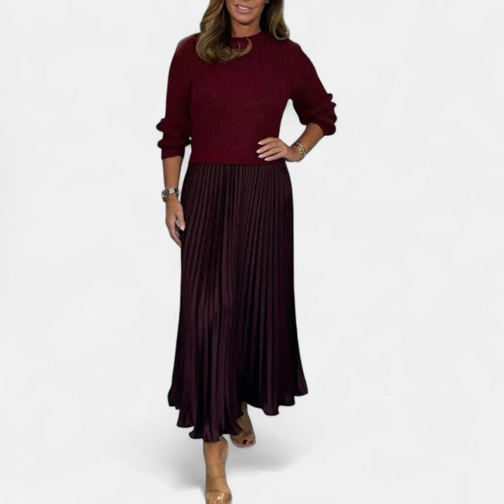 Elizabeth | Chic Long Sleeve Pleated Maxi Sweater Dress