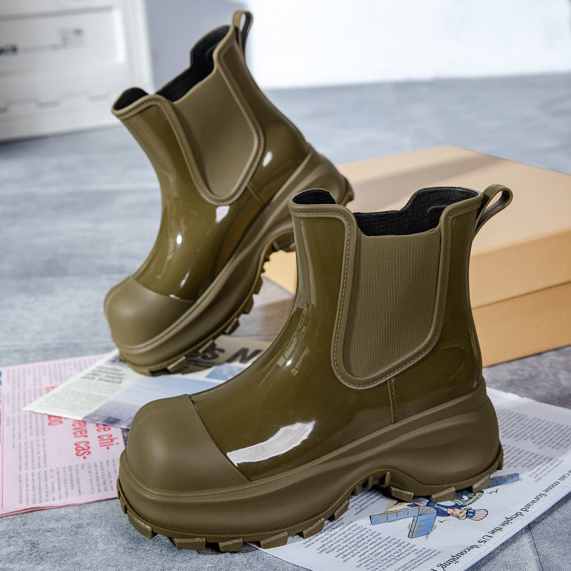 Emily | Effortless Lug Sole Platform Chelsea Ankle Boots