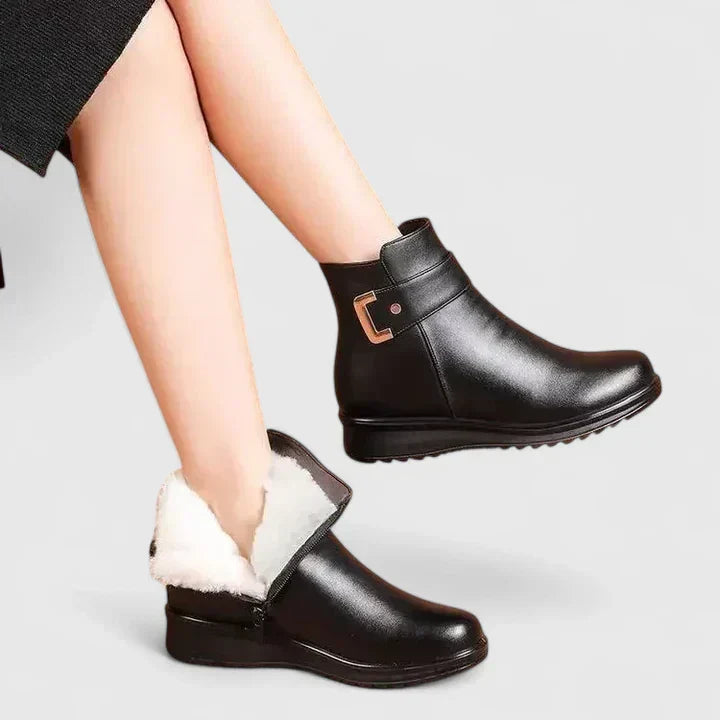 Emma | Timeless Plush-Lined Ankle Winter Boots with Buckle Detail