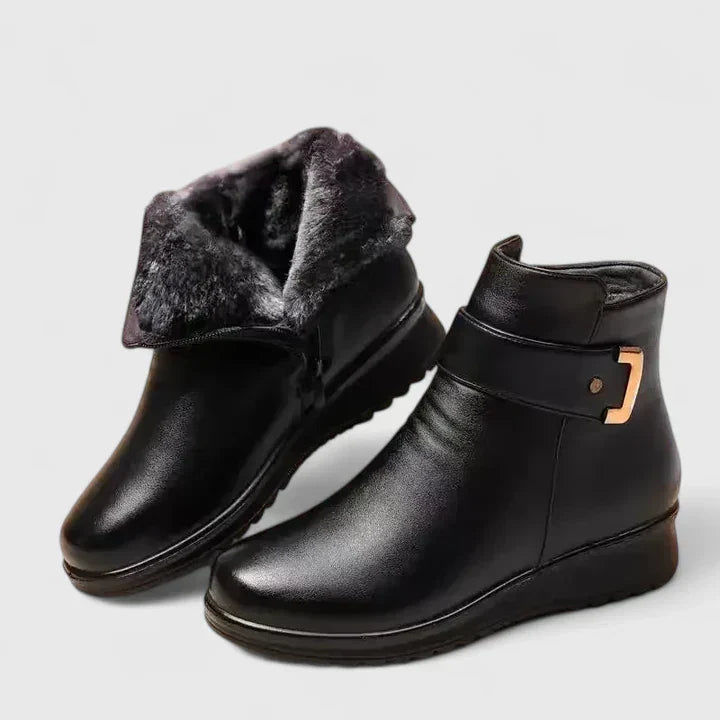 Emma | Timeless Plush-Lined Ankle Winter Boots with Buckle Detail