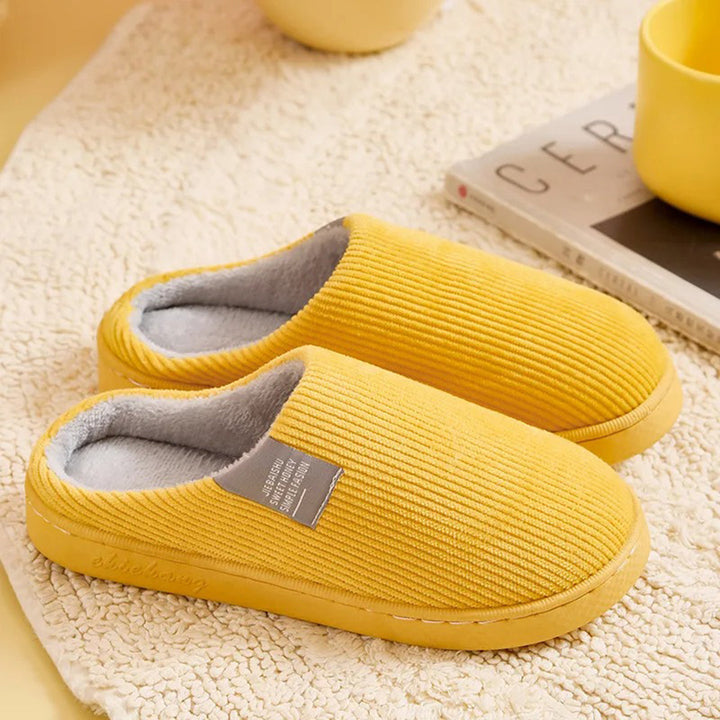 Evelyn | Effortless Ribbed Fleece Slip-On Slippers