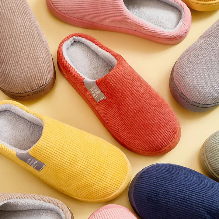 Evelyn | Effortless Ribbed Fleece Slip-On Slippers