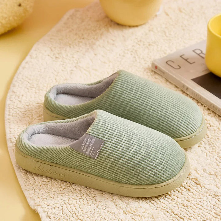Evelyn | Effortless Ribbed Fleece Slip-On Slippers