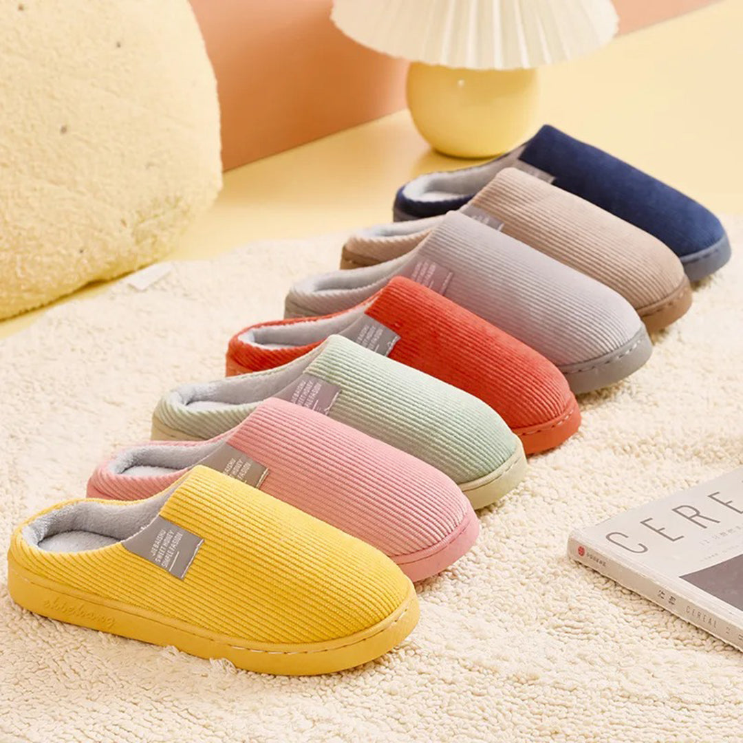 Evelyn | Effortless Ribbed Fleece Slip-On Slippers