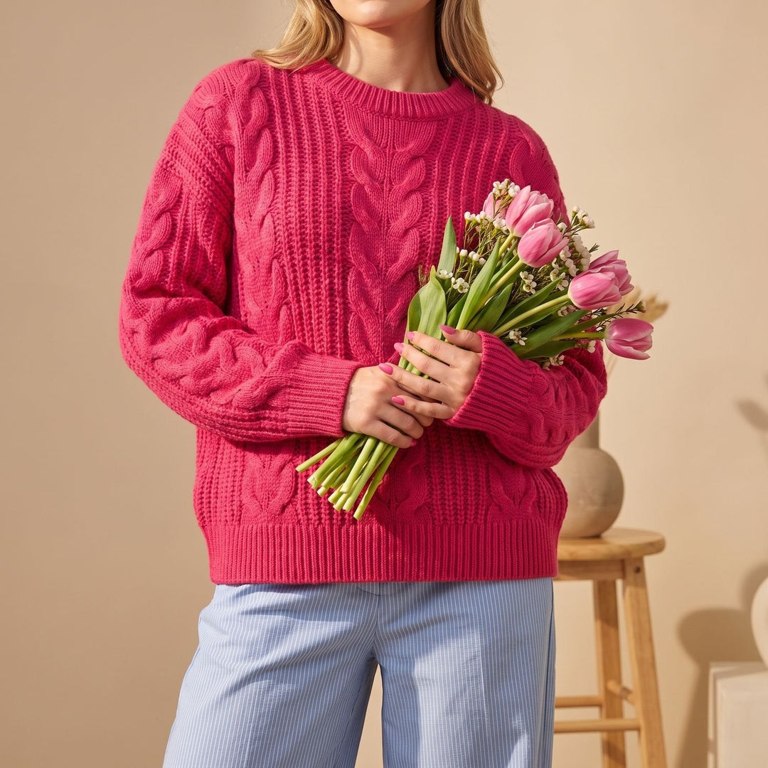 Gloria | Stylish Oversized Womens Chunky Cable Knit Pullover Sweater