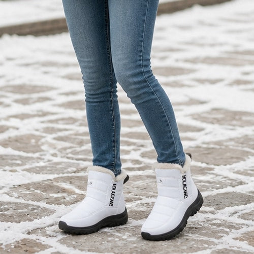 Heather | Plush-Lined Pull-On Ankle Snow Boots