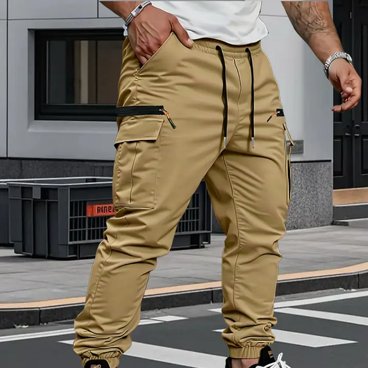 Jonathan | Sophisticated Tapered Cargo Pants with Zip Pockets