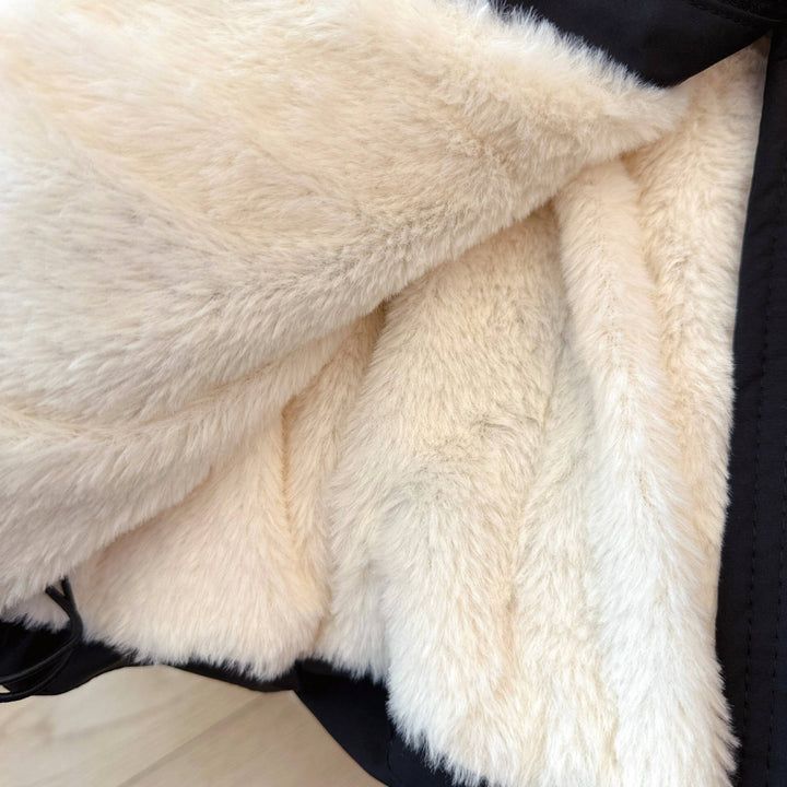 Judy | Sophisticated Quilted Cropped Puffer Jacket with Removable Hood