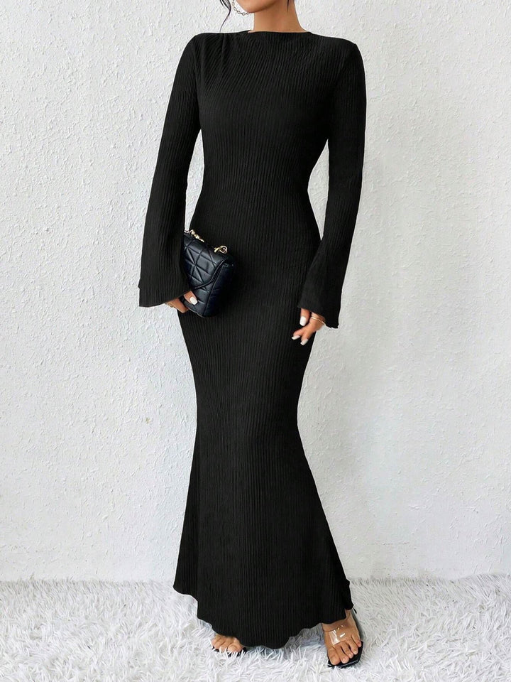 Karen | Relaxed Mock Neck Maxi Bodycon Sweater Dress
