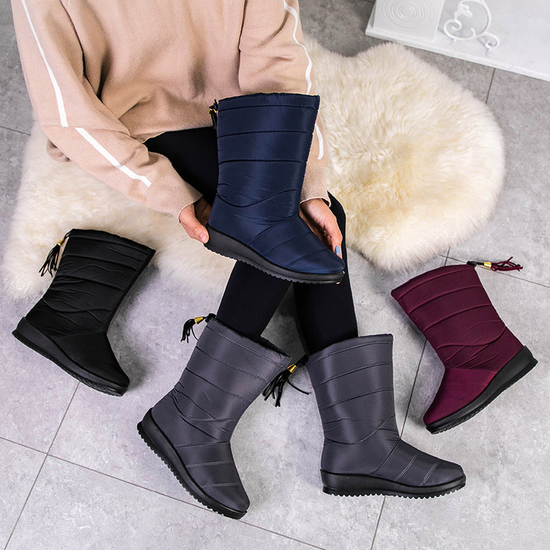 Kelly | Relaxed Quilted Mid-Calf Winter Boots with Tassel