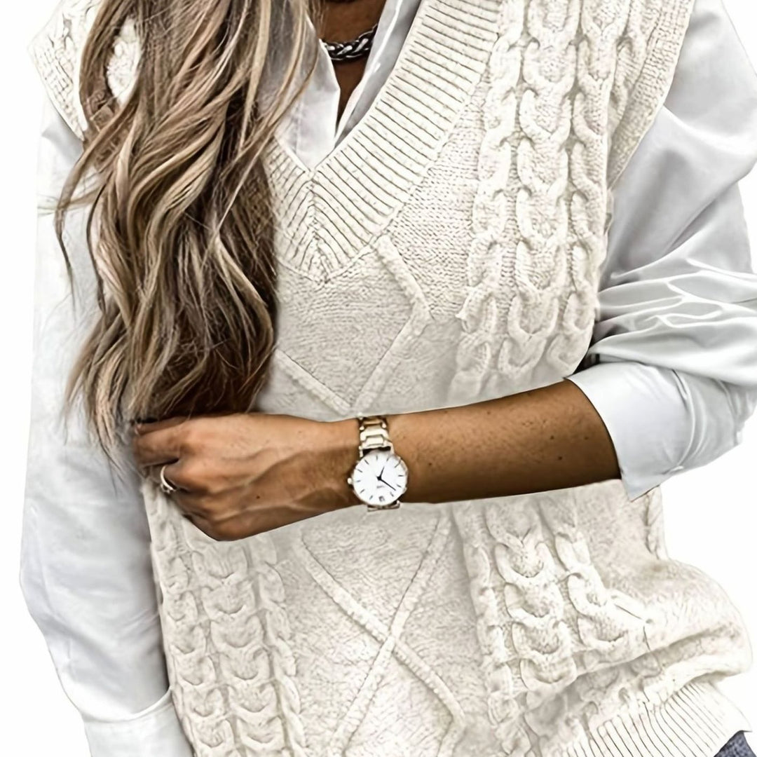 Kimberly | Cozy Oversized Cable Knit V-Neck Sweater Vest