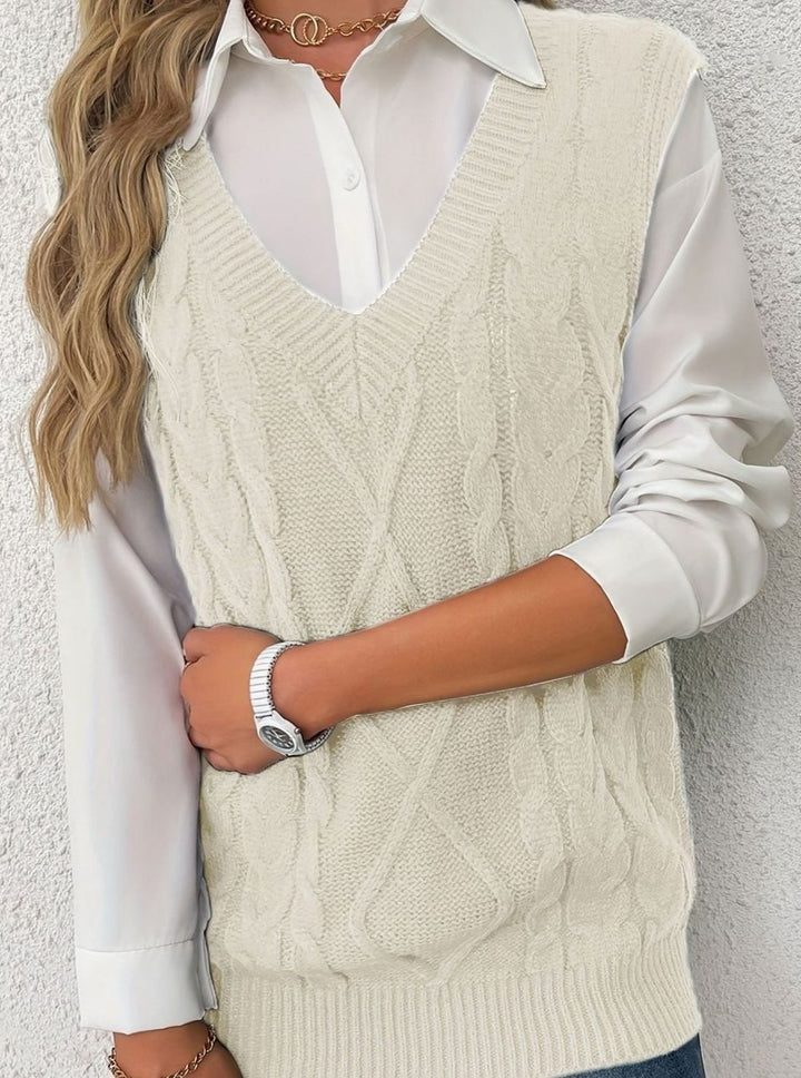 Kimberly | Cozy Oversized Cable Knit V-Neck Sweater Vest