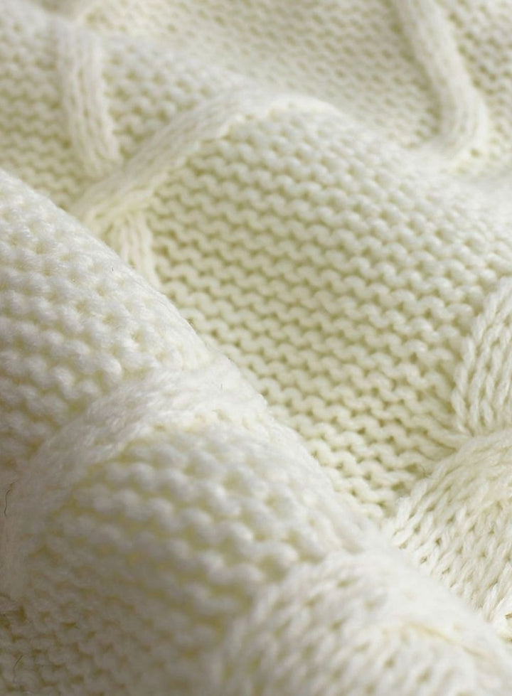 Kimberly | Cozy Oversized Cable Knit V-Neck Sweater Vest