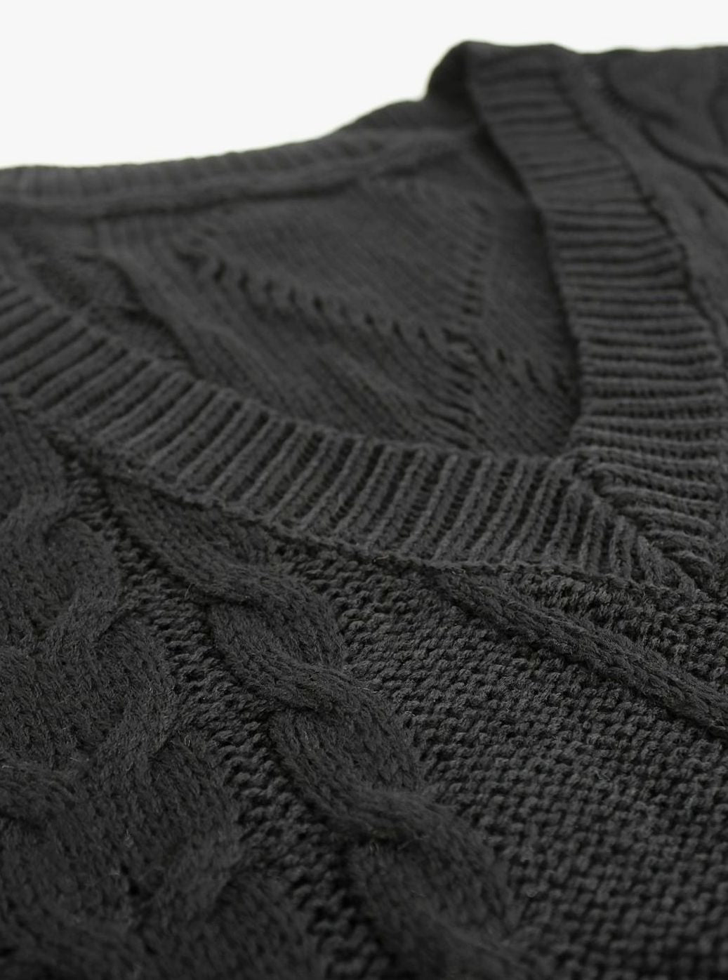 Kimberly | Cozy Oversized Cable Knit V-Neck Sweater Vest