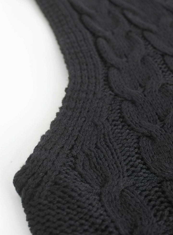 Kimberly | Cozy Oversized Cable Knit V-Neck Sweater Vest