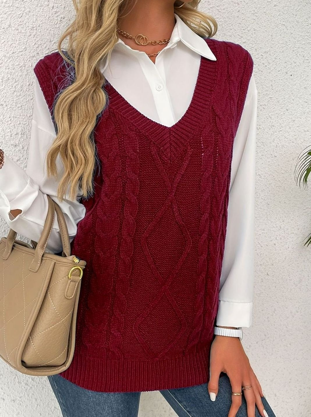 Kimberly | Cozy Oversized Cable Knit V-Neck Sweater Vest