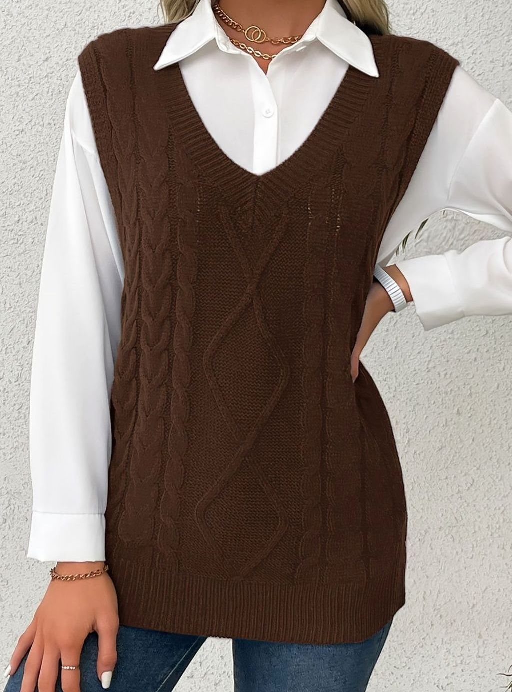 Kimberly | Cozy Oversized Cable Knit V-Neck Sweater Vest