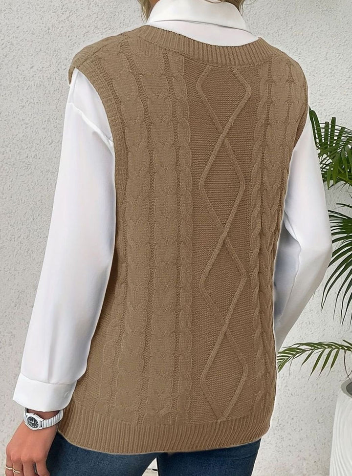 Kimberly | Cozy Oversized Cable Knit V-Neck Sweater Vest