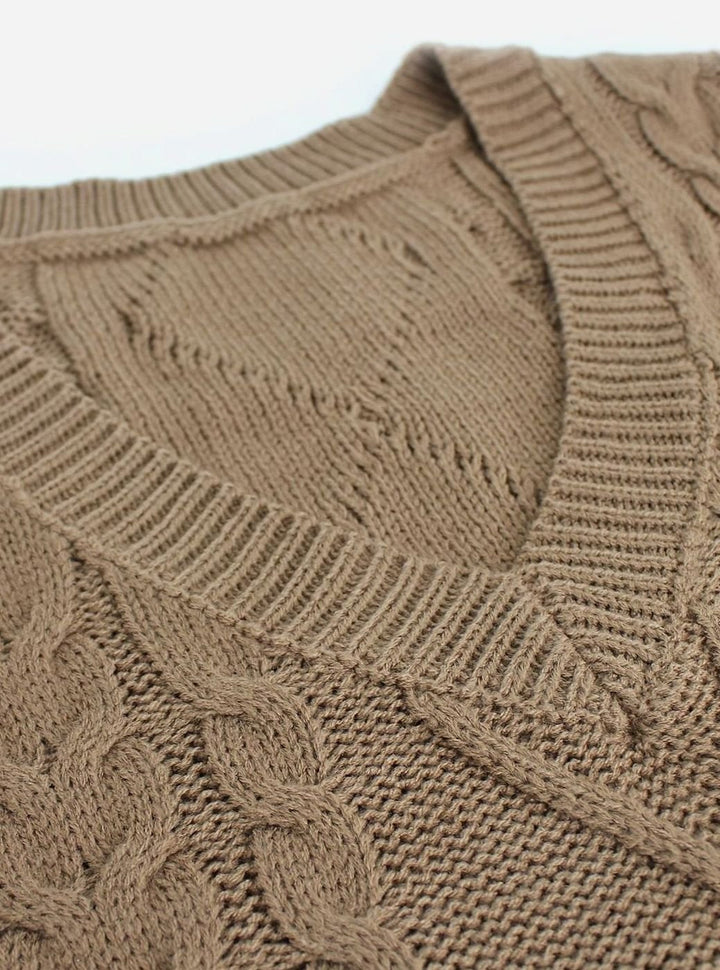 Kimberly | Cozy Oversized Cable Knit V-Neck Sweater Vest
