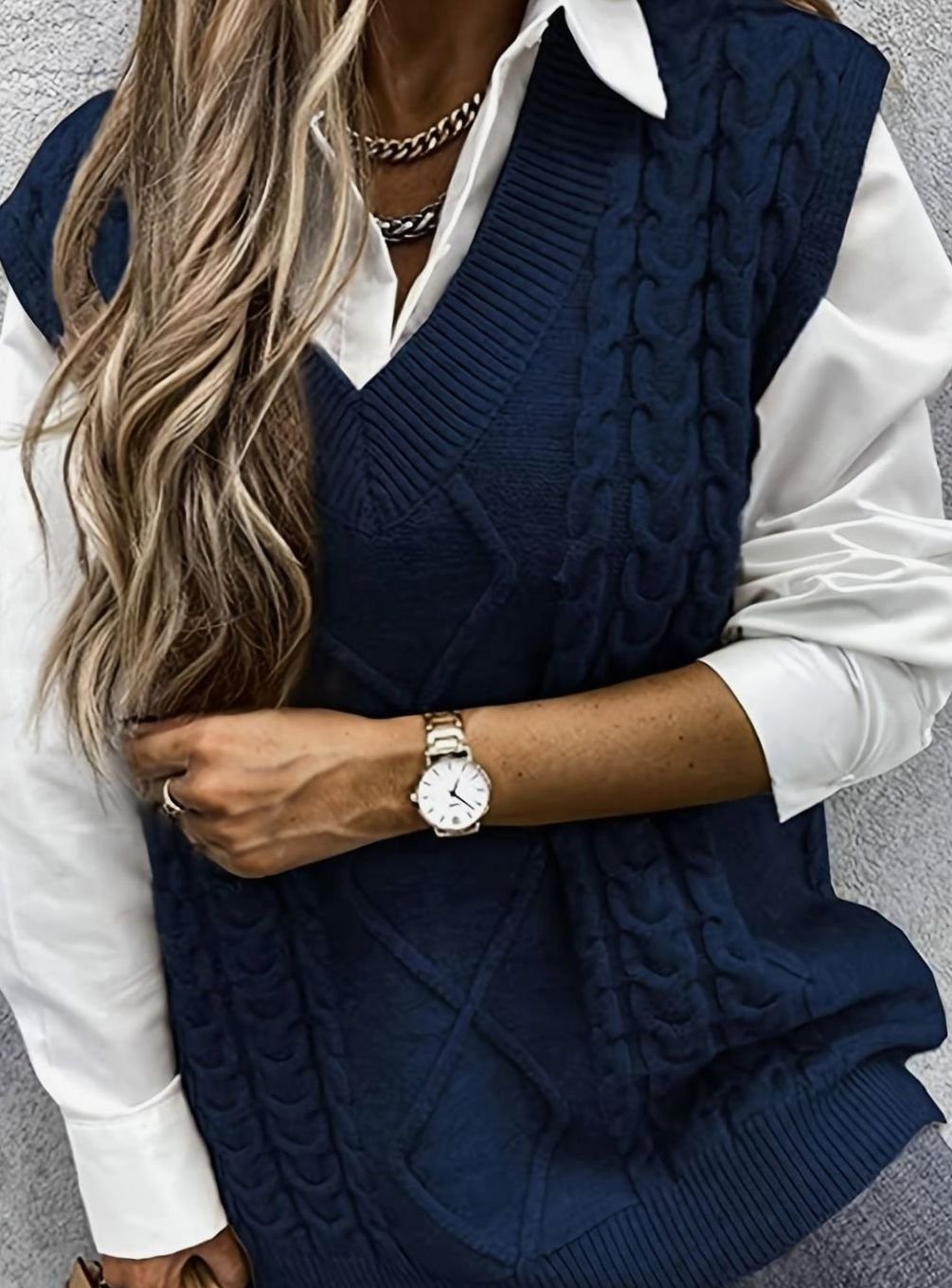 Kimberly | Cozy Oversized Cable Knit V-Neck Sweater Vest