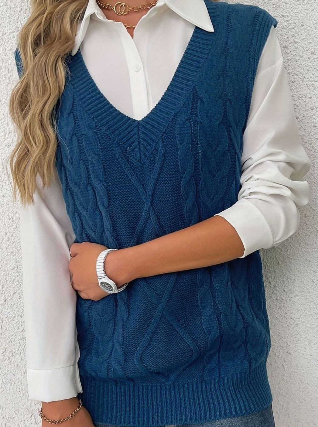 Kimberly | Cozy Oversized Cable Knit V-Neck Sweater Vest