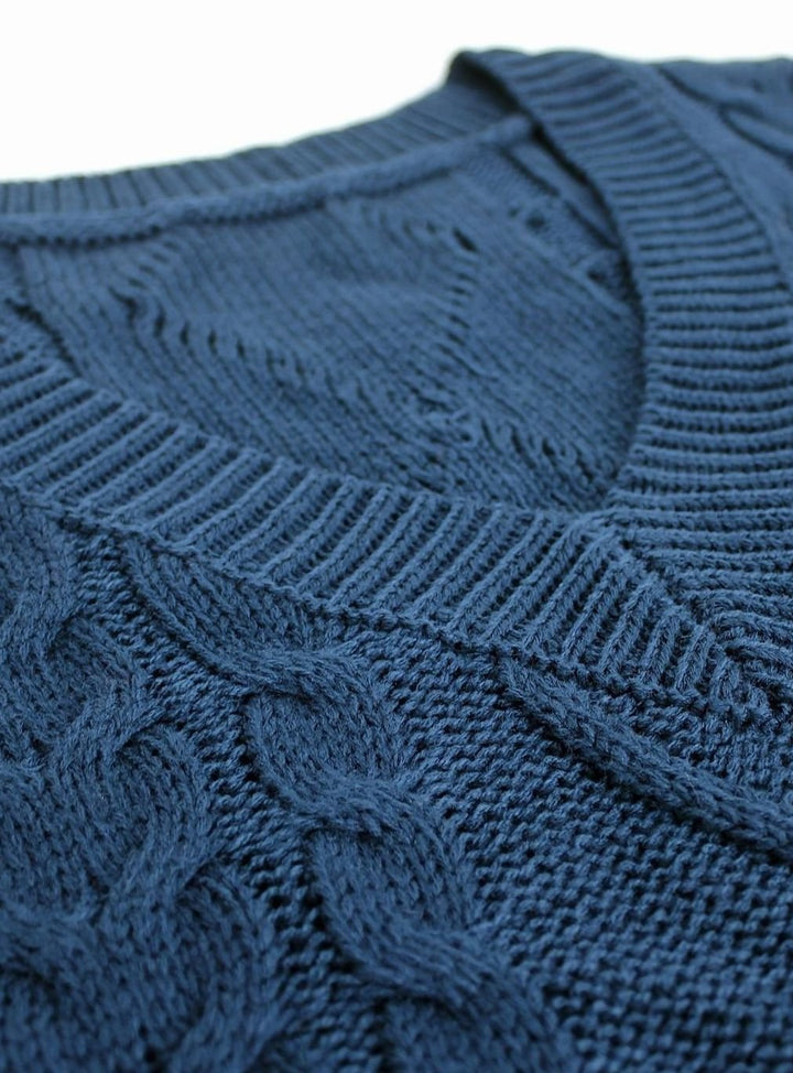 Kimberly | Cozy Oversized Cable Knit V-Neck Sweater Vest