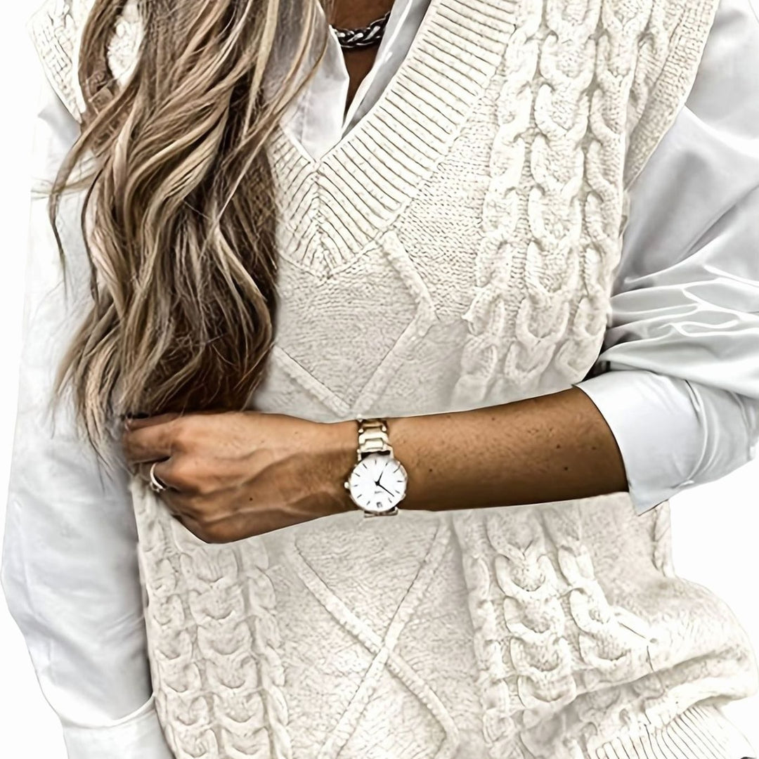 Kimberly | Cozy Oversized Cable Knit V-Neck Sweater Vest