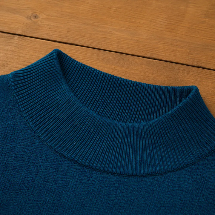 Kyle | Effortless Long Sleeve Mock Turtleneck Sweater