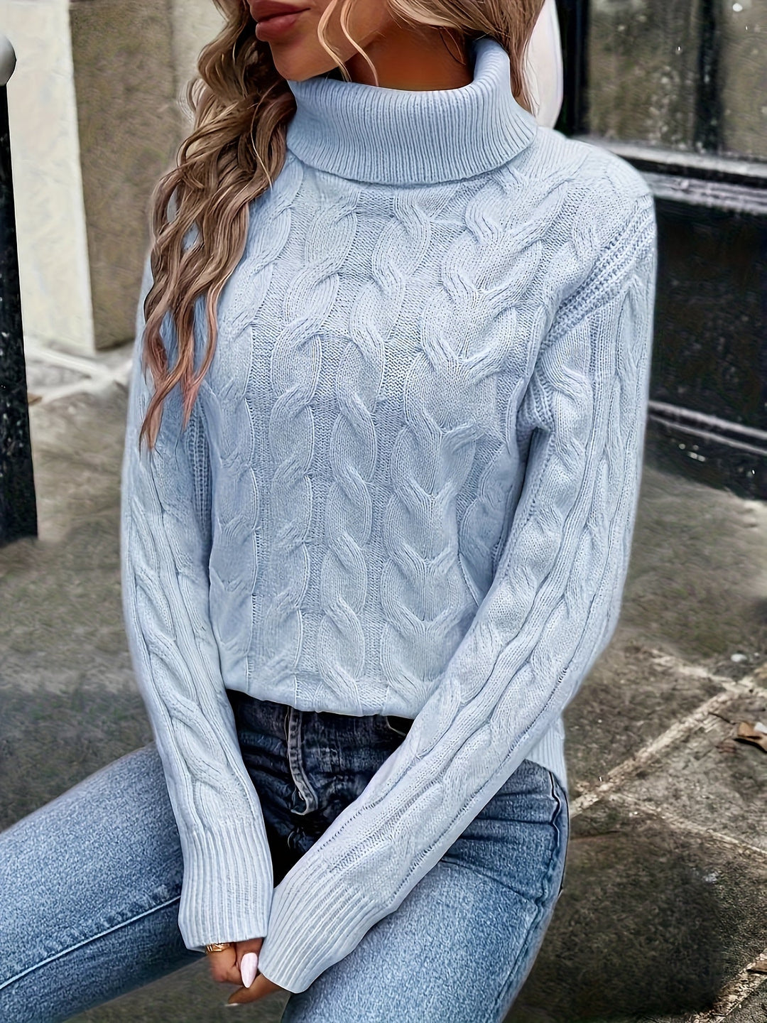 Lori | Refined Cable-Knit Turtleneck Sweater