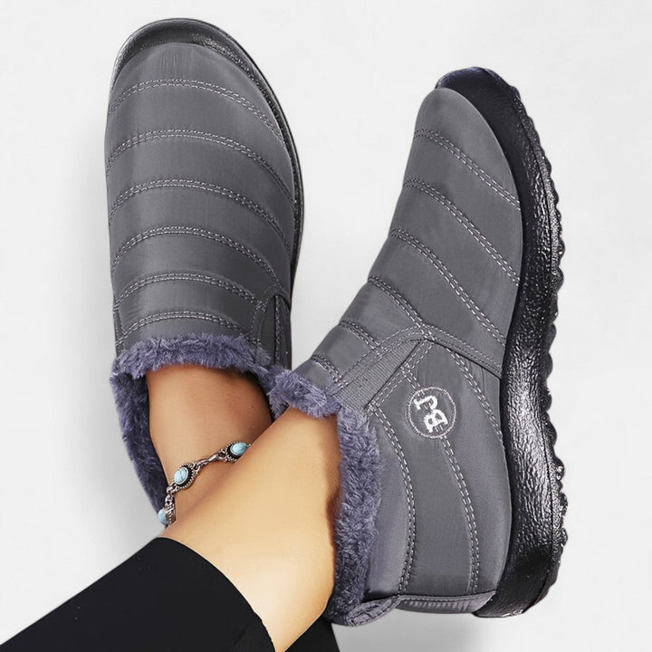 Mary | Effortless Quilted Slip-On Snow Boots Women