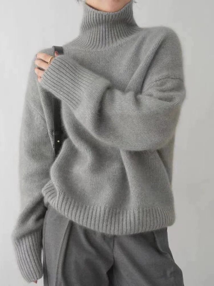 Megan | Classic Relaxed Fit Knit Turtleneck Sweater